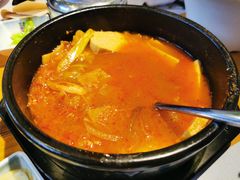 -唯成•韩国炭火烤肉 유성고기