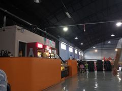 -嘿哟动霸CHUA·新潮玩运动娱乐中心·蹦床滑冰团建乐园