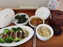 -雪梅月子中心(华侨城店)