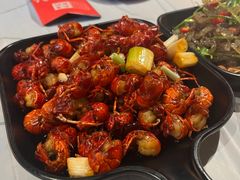 -巴厘龙虾·榜首油焖大虾(音乐学院·沿江酒馆店)