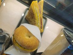 -星巴克臻选(上海长风大悦城店)