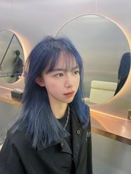 -Tloml salon
