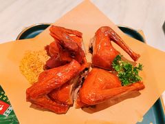 -悦得闲广式点心茶楼(蓝鲸世界店)