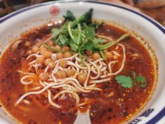 -丽影重庆小面(定西路店)