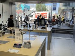 -DJI大疆(深圳华强北曼哈授权体验店)