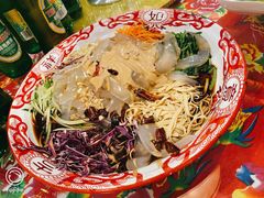 -闯关东东北农家菜(崂山石老人店)