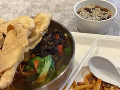 -红鼻子桂林米粉(金唐新光界店)