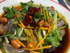 东北大拉皮-玺炖·中国铁锅炖(南京东路店)