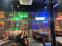 -马路牙子烧烤音乐酒馆(望京店)