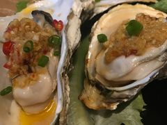 烤生蚝-路边摊小炉子烧烤