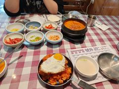 -益百岁牛尾汤(香山路店)