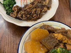 -CowCow其其·牛杂咖啡公司(六运店)