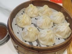 -馋三尺蟹粉小笼(人民广场店)