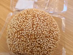 -白玉兰食品甜凤店(合生汇店)
