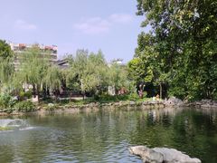 -梁园