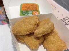 -麦当劳(上海虹桥站30B检票口楼上)