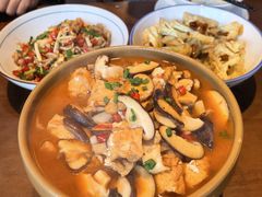 南岳豆腐煲-吃香喝辣·地道衡东菜(南岳大庙店)