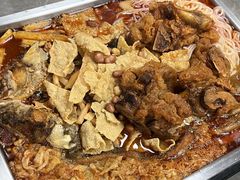 -在巷子里的烤肉店·螺蛳粉烤鱼·牛蛙(和美城店)