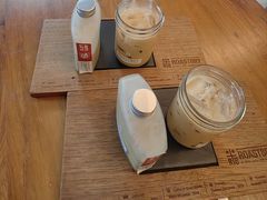 -Roast8ry Coffee Lab