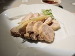 -穹六人间 people 6(岳阳路店)