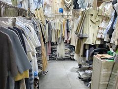 -龙翔服饰城(龙翔大厦店)