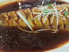 -东口码头·烧鸽子·鱼头泡饼·地方菜(金鹰悦城店)