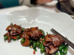 樟树港辣椒炒牛肝菌-西藏印象(武展店)
