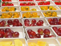 -涨巢·潮玩水疗局