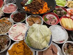 -沸炉重庆老火锅(军事博物馆店)