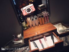 -浅深(世茂滨江精品店)