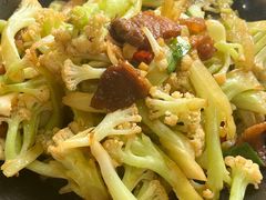 -鸿兴楼酒家嘉山路店