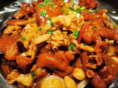 猪蹄-胖哥俩肉蟹煲(河北勒泰购物中心店)