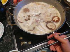 -捞王锅物料理(上海世茂广场店)