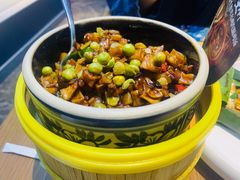 黑三剁配薄饼-雀舞云南菜(乐客城店)