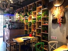-小小河边鱼(天润城店)