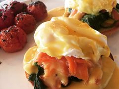 菠菜熏鲑鱼Egg&nbsp;Benedict-the rug 飞毯 (朝阳公园店)