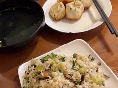 -舒蔡记生煎菜饭(云南中路店)
