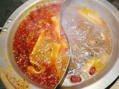 -沸炉重庆老火锅(军事博物馆店)