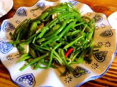 -小锅巴纳西餐厅
