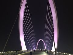 -南京眼步行桥