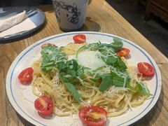 温泉蛋奶油培根细扁面-Brut Eatery悦璞食堂(愚园路店)
