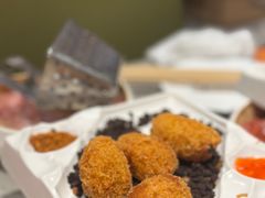 -海底捞火锅(龙阳广场店)