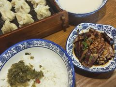 -张家巷美食(南浔店)