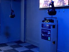 -VR 间客漫·PS电玩·虚拟现实包间游戏电竞(街道口店)