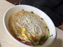 -尝回头贵阳牛肉米粉(中和店)