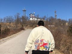 -鬼笑石后山停车场