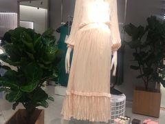 -ZARA(大上海时代广场店)