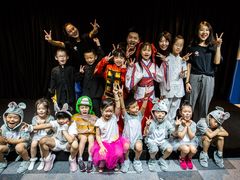 -猴有戏教育戏剧·音乐剧·主持口才·演讲朗诵辩论(环球港华师大校区)