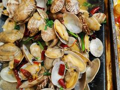 -老东镇啤酒屋海鲜加工·蒸汽海鲜·海鲜烧烤(台东店)