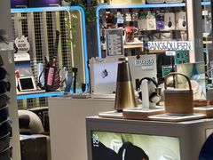 -翼蓝数码(虹桥机场T2店)